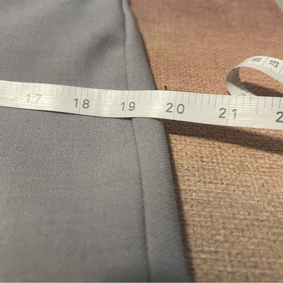 Talbot Hampshire Cropped Pant in Grey size 10P - Picture 6 of 12